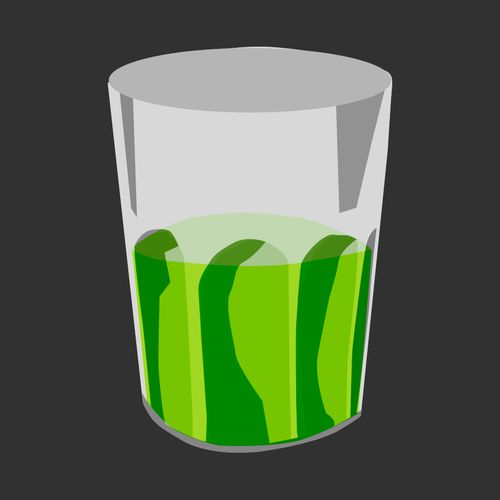 Граненый стакан с мертини внутри. Стакан наполовину пуст